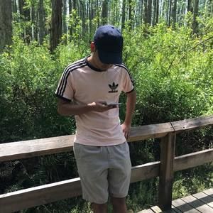 Meet your Posher, Enrique